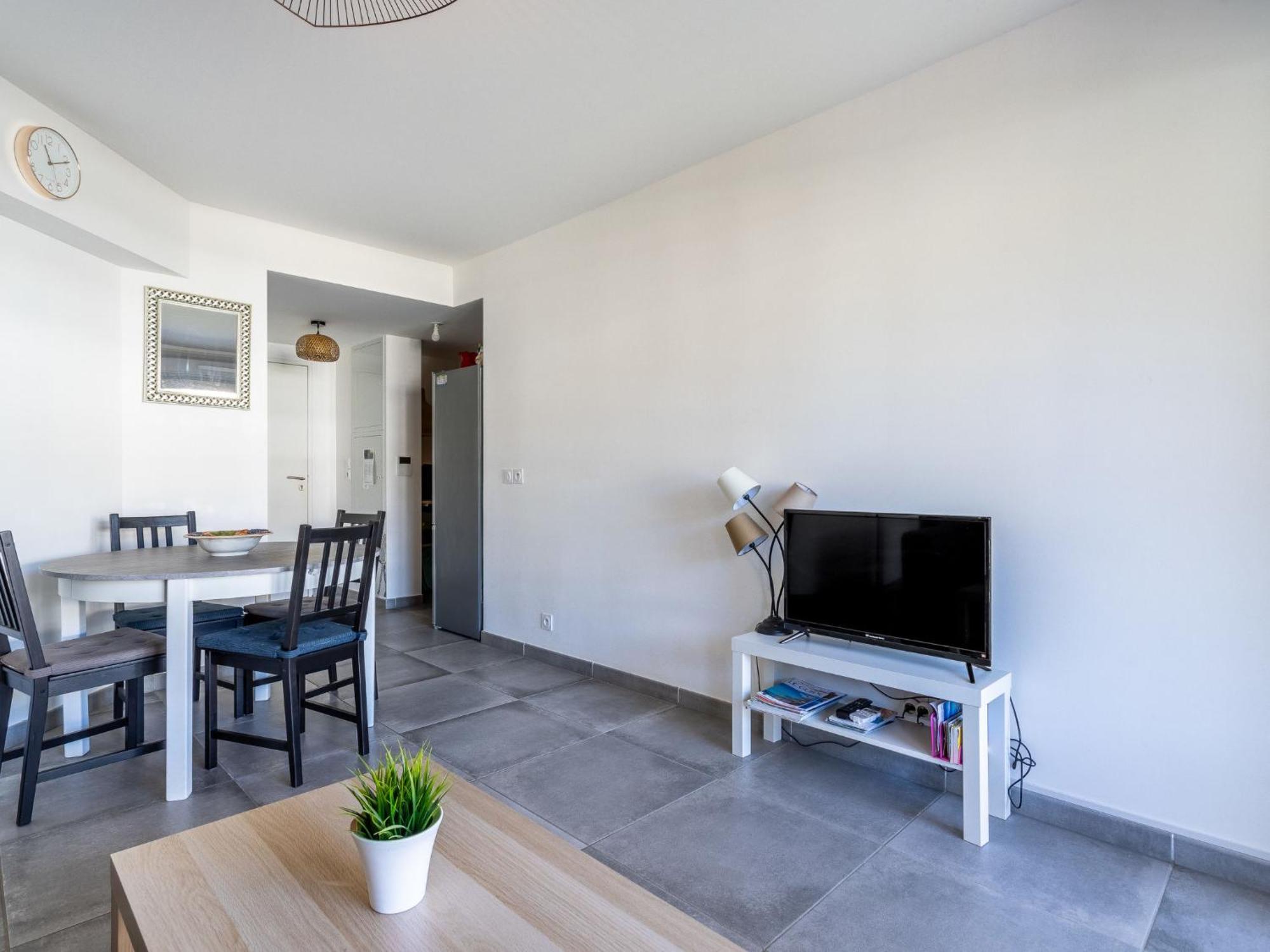Apartment Le Jardin Du Loderi-2 By Interhome Bormes-les-Mimosas Exterior foto